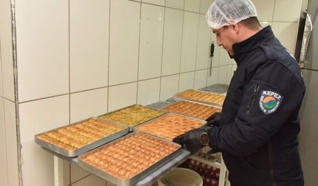 Kepez’de Ramazan öncesi tatlıcılara sıkı denetim