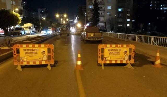 Mersin Büyükşehir'den gece mesaisi