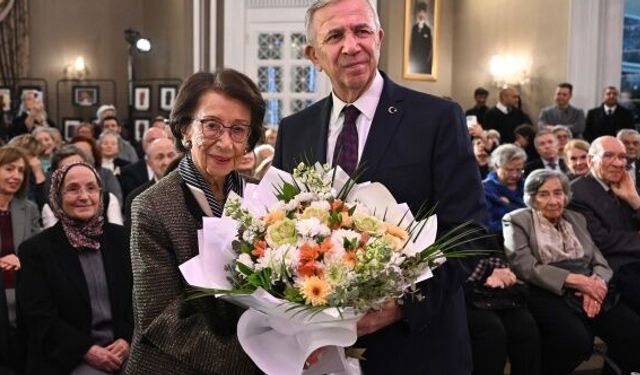 Mevhibe İnönü, Nursen Yavaş'ın ev sahipliğinde anıldı