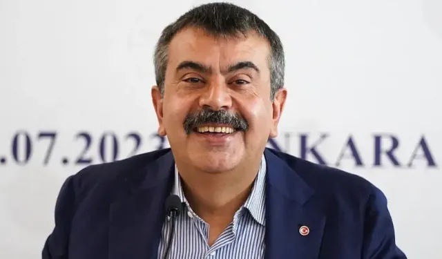 Göreve alınacak öğretmenlere mülakat sorusu: Yusuf Tekin'in en sevdiğiniz özelliği ne?