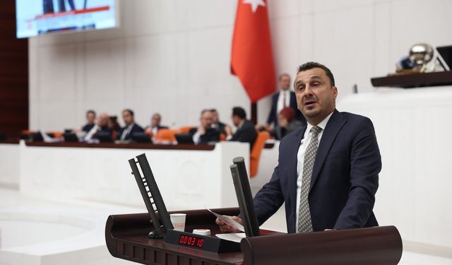 "Tarihimizin en borçlı dönemini yaşıyoruz"