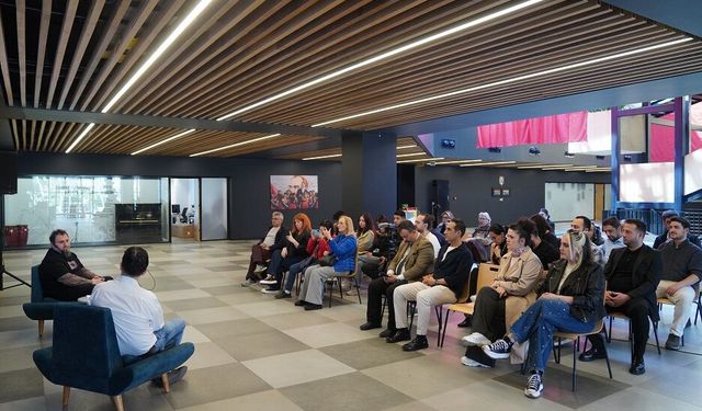 Dijital Sanatın Geleceği Beylikdüzü'nde Konuşuldu