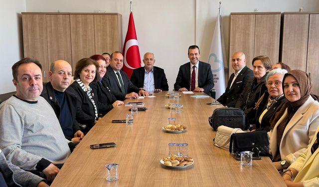 Ahmet Akın’ın muhtar merkezli yönetim anlayışı Bandırma’da fark yaratıyor