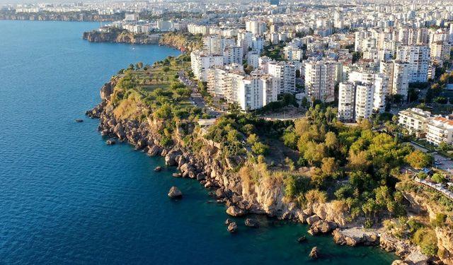 Denizin üzerindeki şehir: Muratpaşa