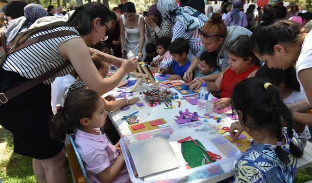 Kepez de karne coşkusu Anadolu Oyuncak Müzesi nde yaşandı
