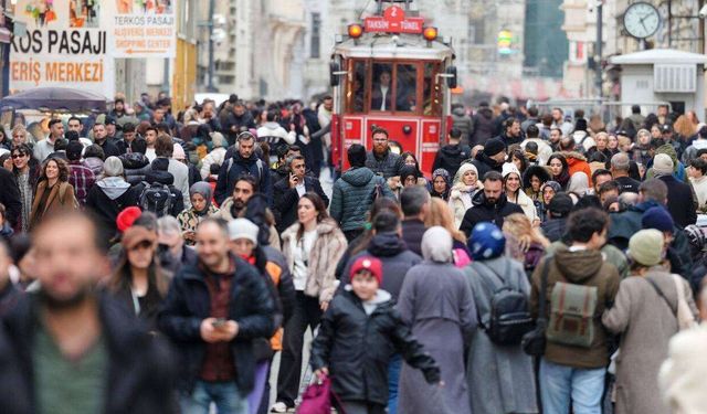 DİSK-AR: 6 ayda maaşlar eridi!