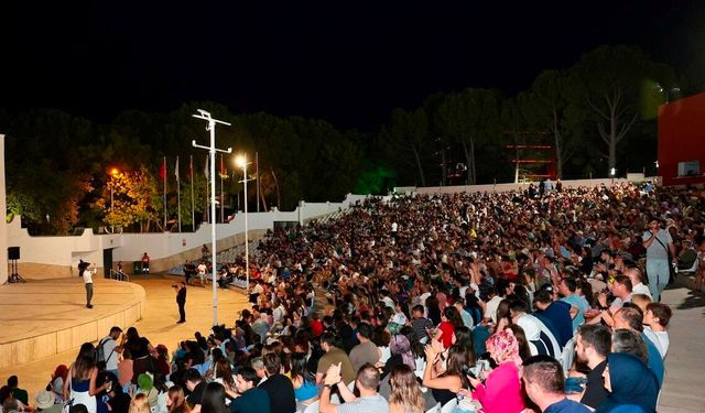 Açık havada sinema keyfi başladı