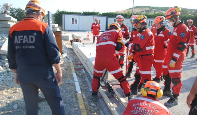 Balıkesir İtfaiyesi Türkiye’nin En İyileri Arasında