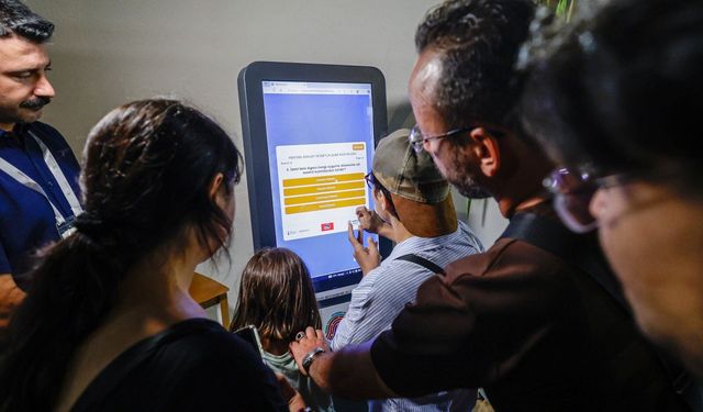 İEF’de İzmirliler bilgilerini yarıştırdı