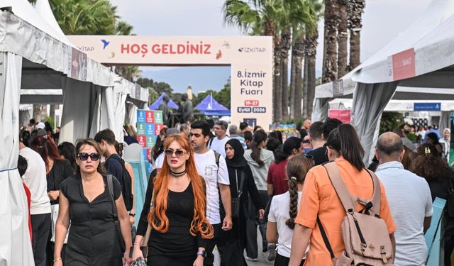 Kültürpark’ta kitap ve yazar buluşmaları sürüyor