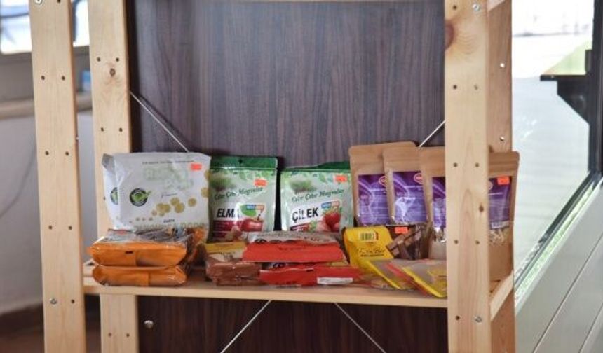 Bilecik Belediyesi, +1 Mutluluk Kafe’de glütensiz ürünleri satışa sundu