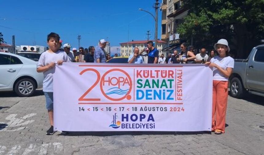 Hopa Kültür Sanat ve Deniz Festivali başladı