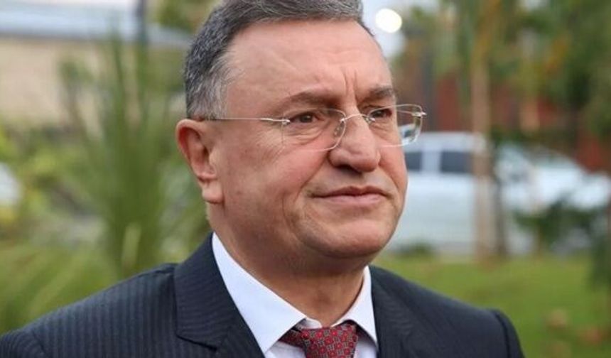 Lütfü Savaş CHP'den ihraç edildi