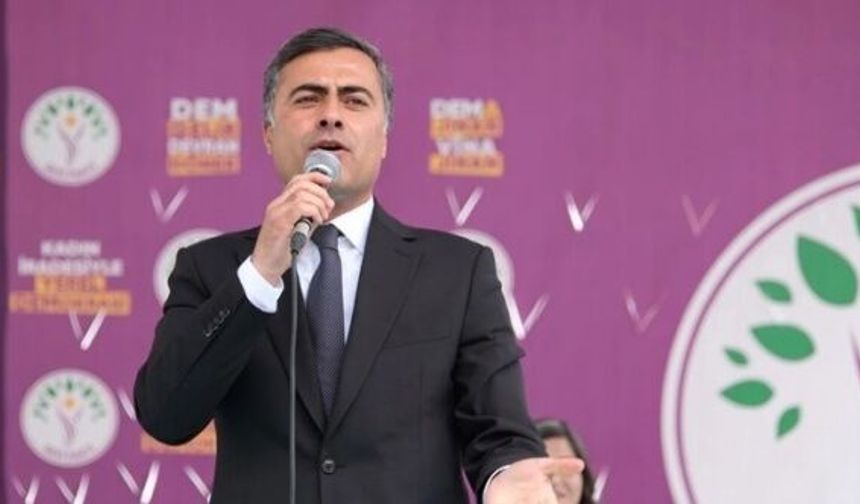 Van Büyükşehir Belediye Başkanı Abdullah Zeydan'a hapis cezası!