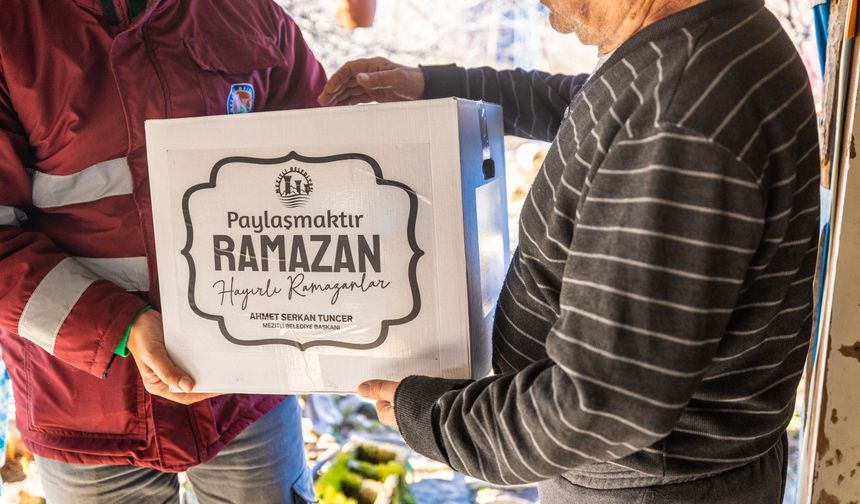 Mezitli Belediyesi'nin Ramazan seferberliği sürüyor