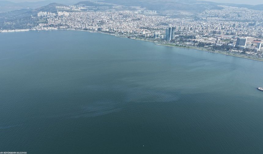 İzmir Körfezi’nde yine dış kaynaklı kirlilik alarmı