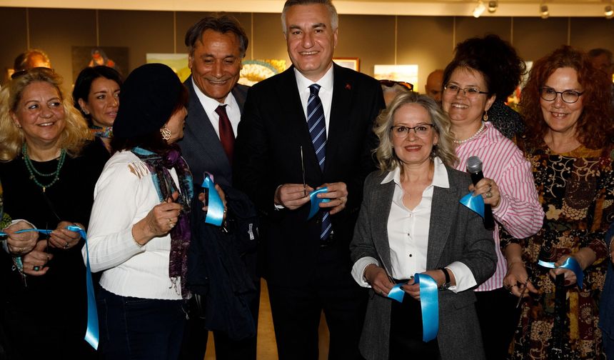 Kadınların ışığı tuvalde hayat buldu