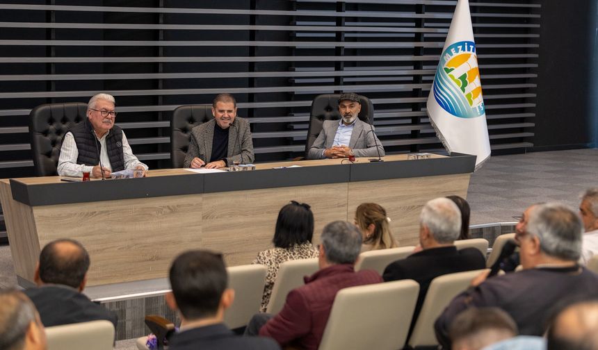 Başkan Tuncer muhtarlarla buluştı