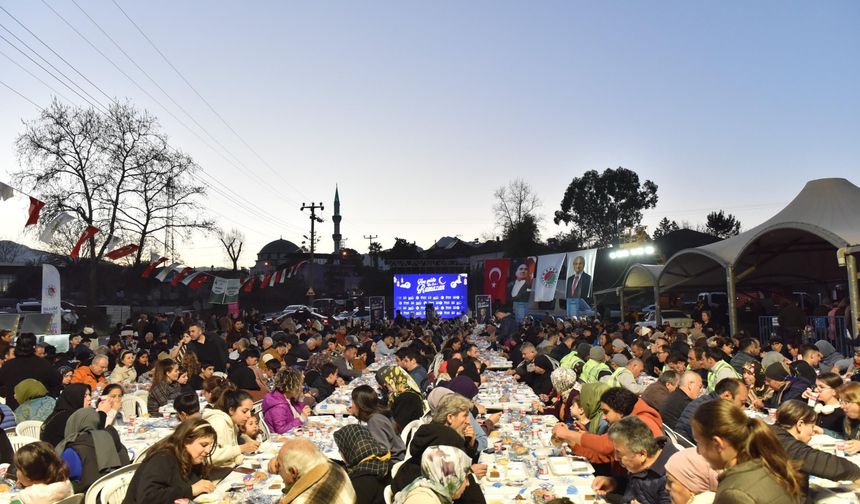 Kepez’de her gün iftar, her gün bereket