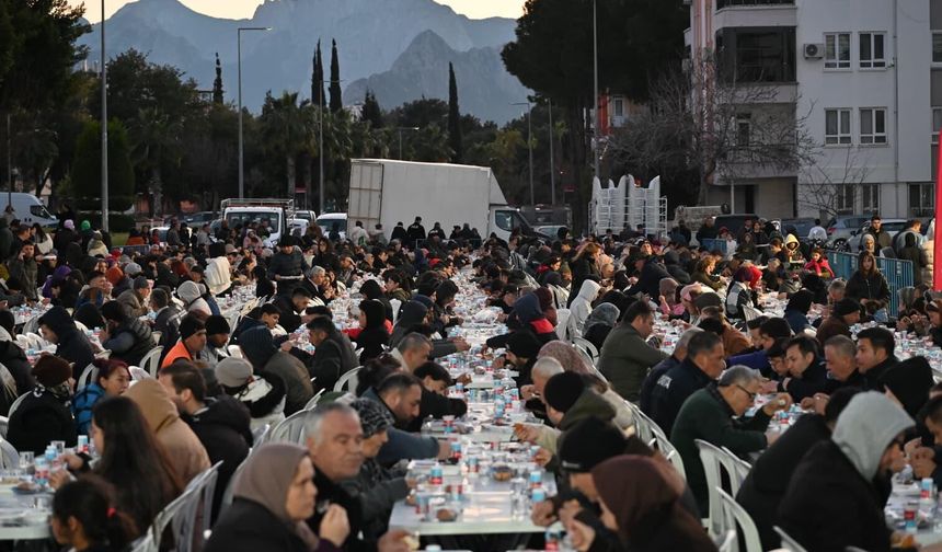 Mesut Kocagöz: "Kepez, Antalya’nın geleceği”