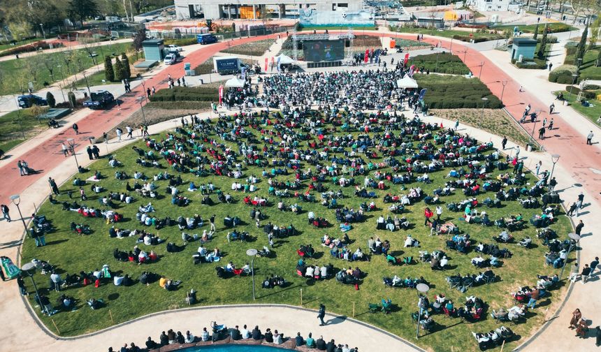 Bursa'da dev ekranda Bursaspor coşkusu!