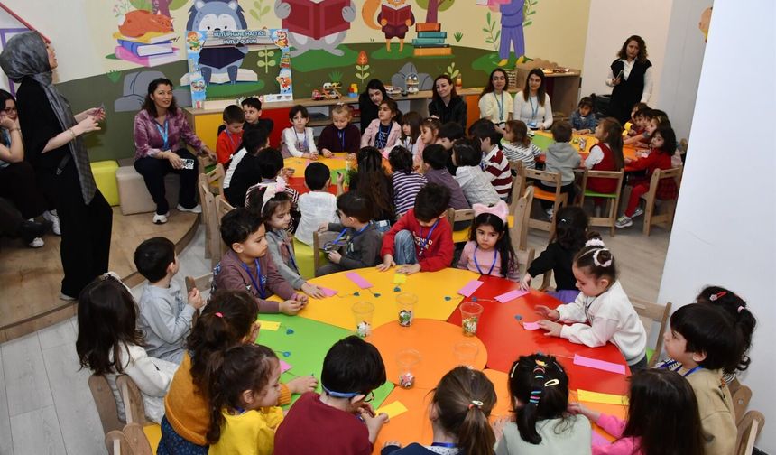 Kütüphane Haftası Etkinliklerine Yoğun İlgi