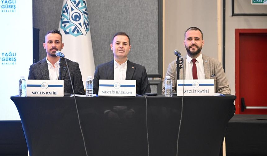 Yağlı Güreş Birliği yeniden ‘Ahmet Akın’ dedi