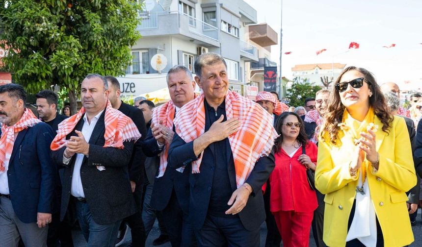 Cemil Tugay: İzmir’de arkeoloji ve gastronomiyi birleştirmemiz lazım