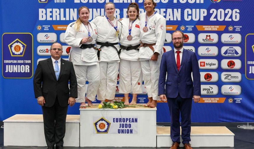 İzmirli Sema Avrupa Kupası’nda kürsüde