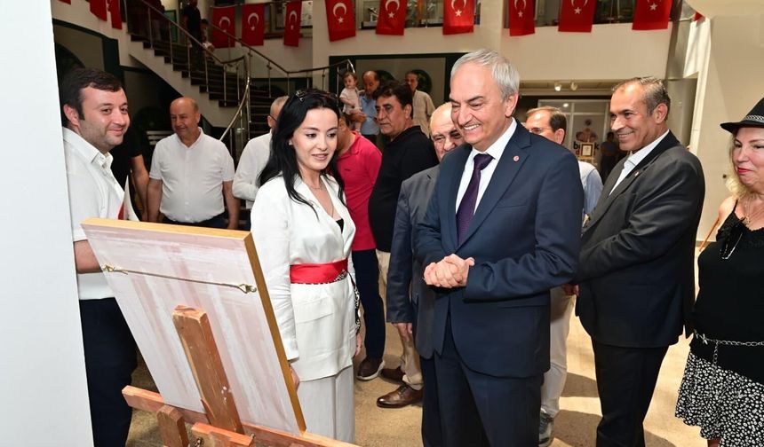 Isparta’nın kokusu Kepez’de sanatla buluştu