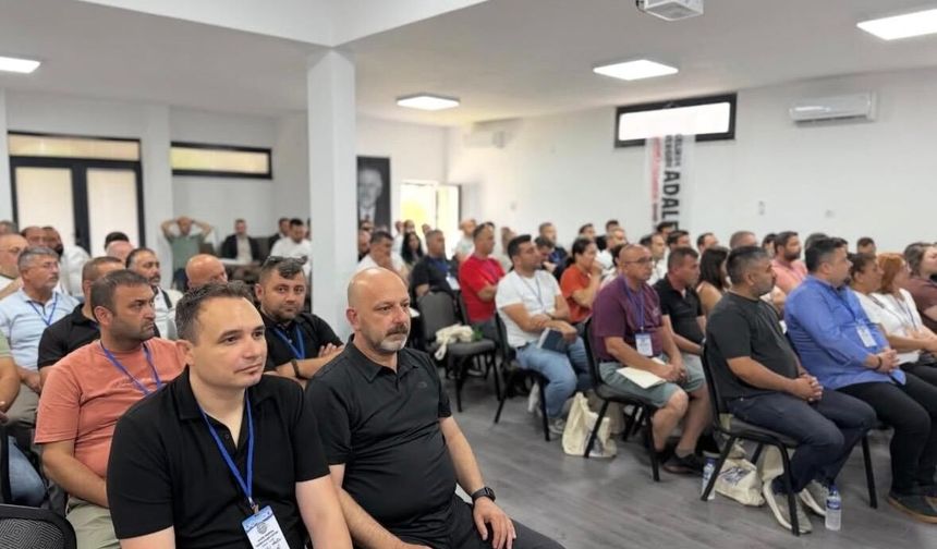 DİSk'te eğitim çalışmaları sürüyor