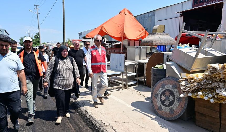 Kepez’den hurdacılar sitesi yoluna sıcak asfalt konforu