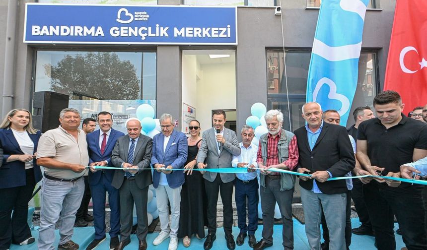 Ahmet Akın: “En Büyük Gücümüz Gençlerimiz”