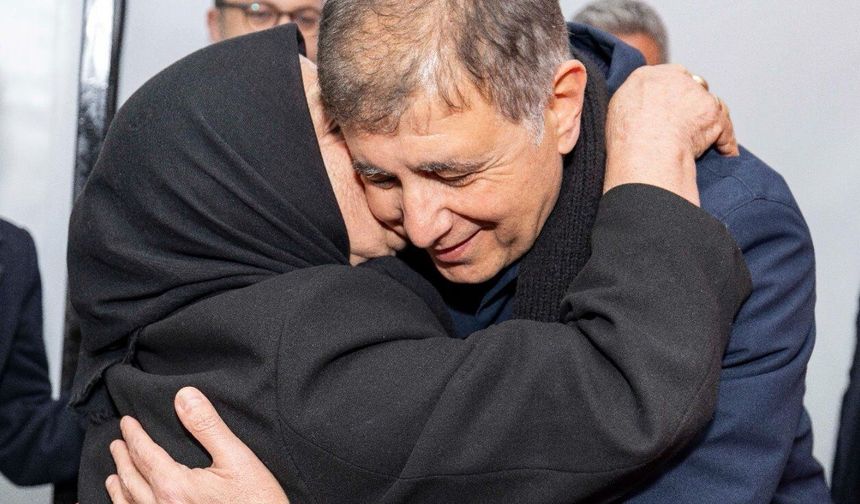 Emeklilerden Cemil Tugay’a teşekkür