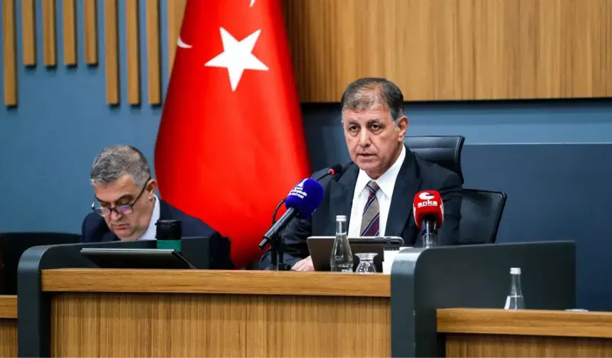 Cemil Tugay'dan AK Parti iddialarına yanıt: Kendime bir yol çizeceğim