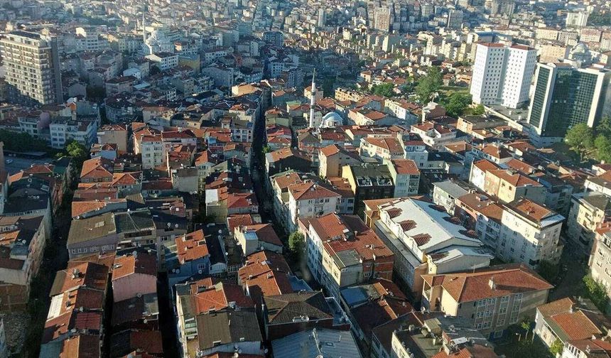 İstanbul'da deprem fırtınası: Kandilli açıklama yaptı, ne anlama geliyor?