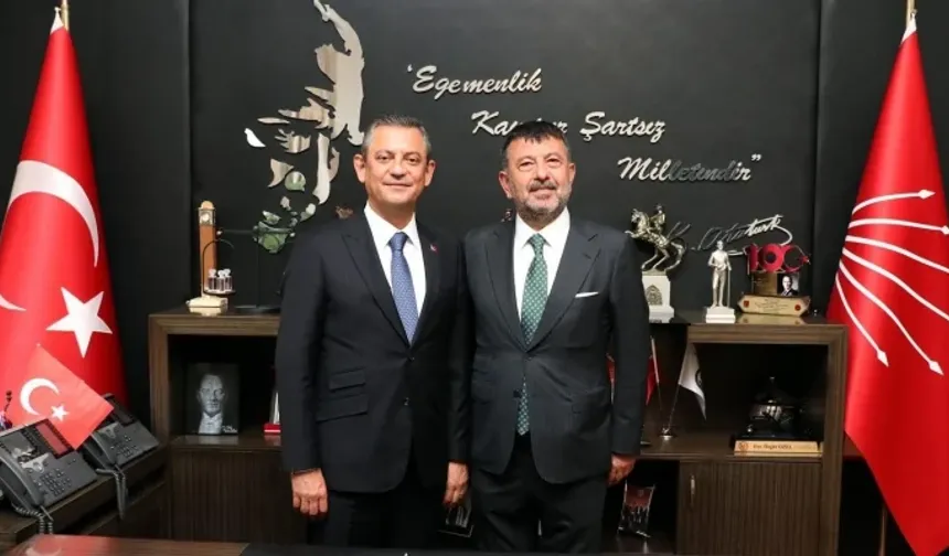 Özgür Özel ve Veli Ağbaba'nın dokunulmazlık dosyası Meclis'te