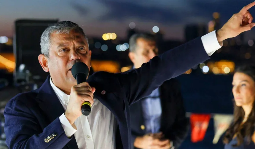 Özgür Özel'den motorin zammı için sert tepki: YENİ Parti'nin önerisini açıkladı