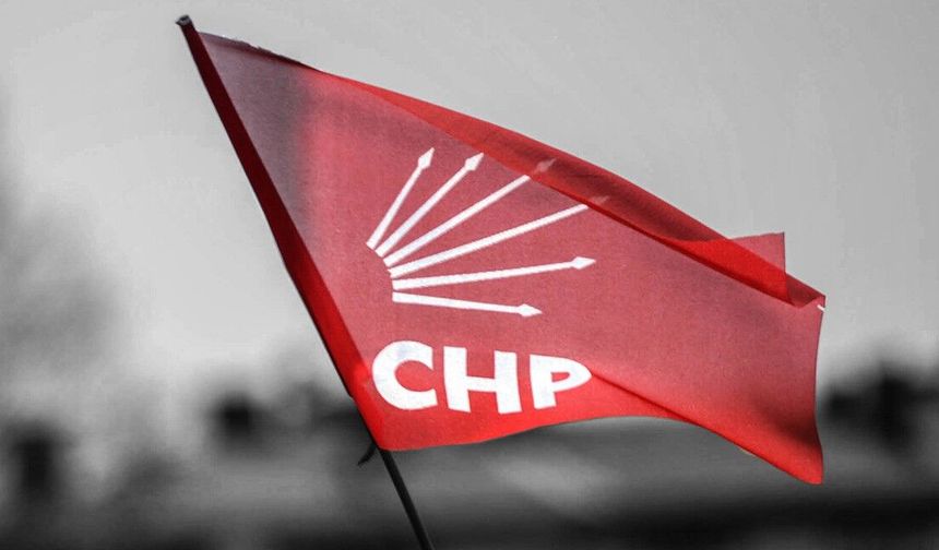 CHP’de 103. yıl hazırlığı: Genel Merkez Atatürk afişleriyle donatıldı