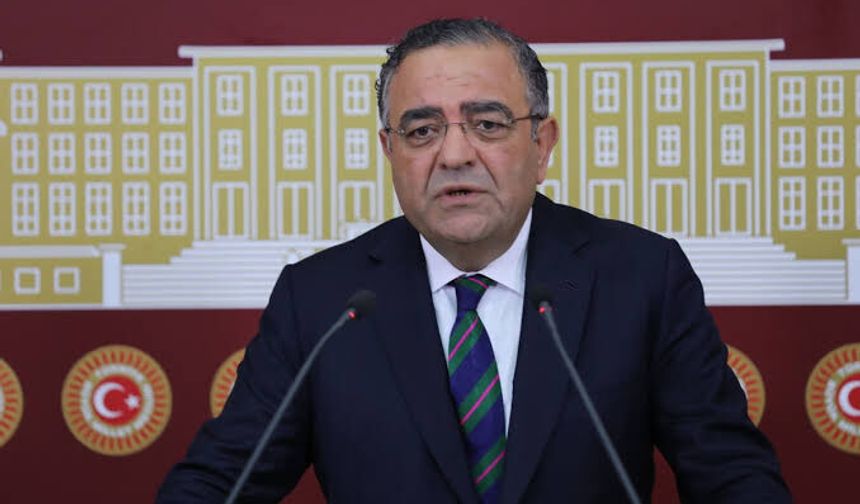 Sezgin Tanrıkulu'dan 'eğitim masrafı' tepkisi: Aileler yoksulluk içinde, masrafları nasıl karşılayacak?