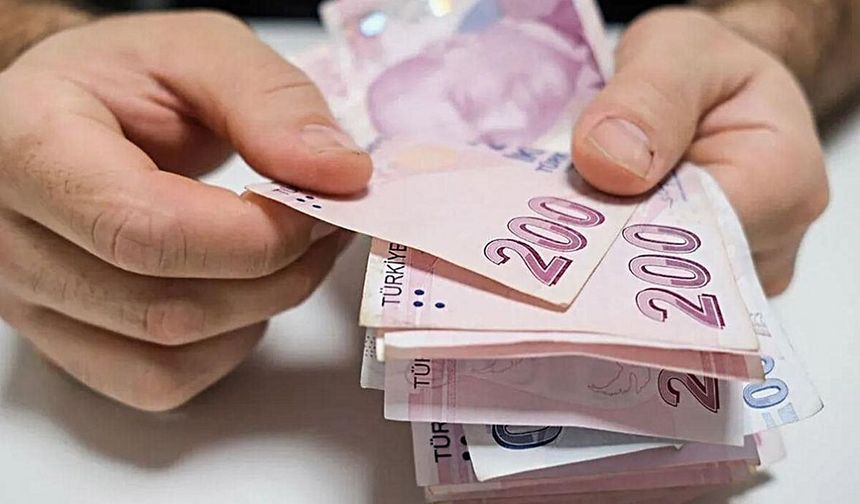 Maaşlarına zam bekleyen emekliler için masada başka bir formül var