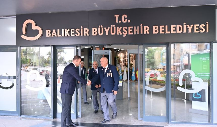 Ahmet Akın: “Gazilerimiz başımızın tacıdır”