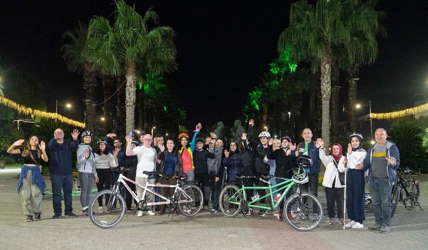 Görme engelliler Kültürpark’ta pedal çevirdi