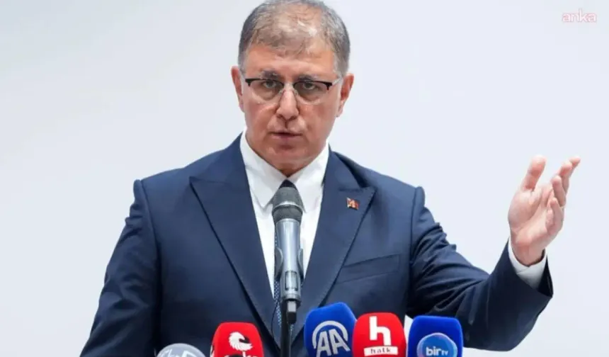 Cemil Tugay: "Gelecek nesillere yaşanabilir bir dünya bırakmak zorundayız"