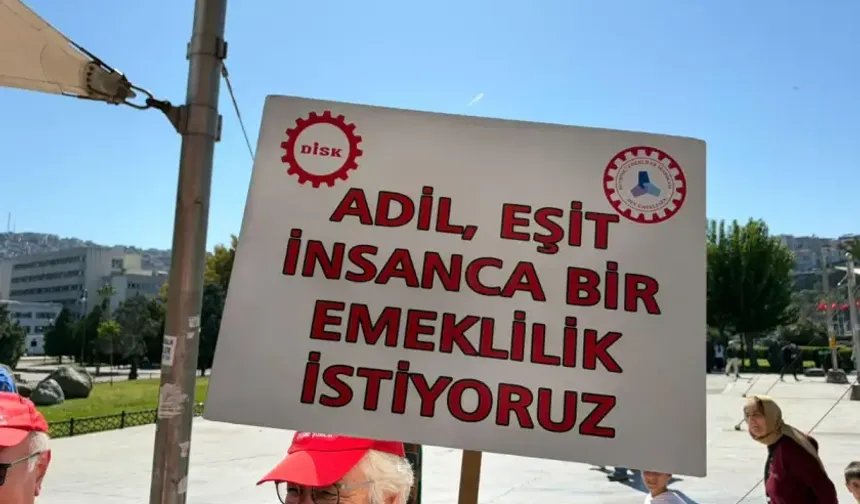 DEV Emekli-Sen: Sadaka değil, hakkımızı istiyoruz