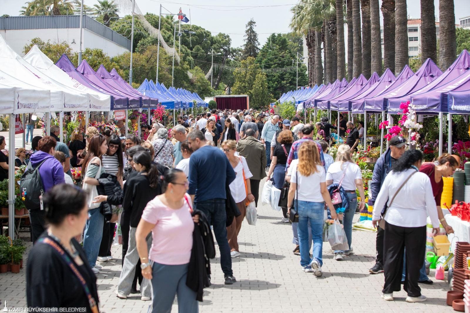 Kültürpark’ta çiçek ve bal festivali başlıyor